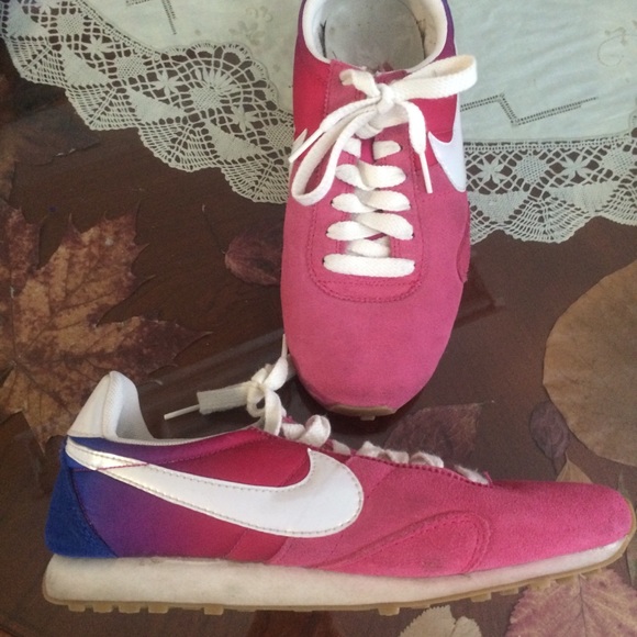 nike cortez holographic